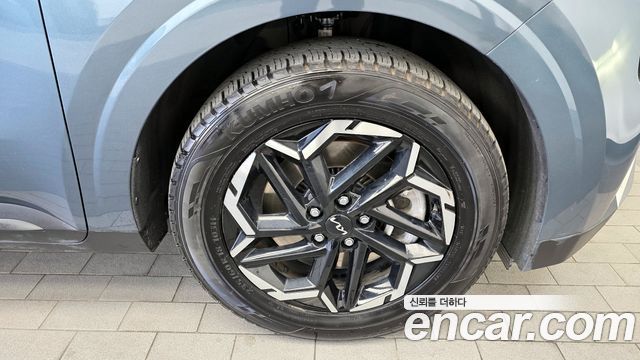 Kia Carnival 9-Seater Prestige — пробег 49 060 км — фото 5 из 5