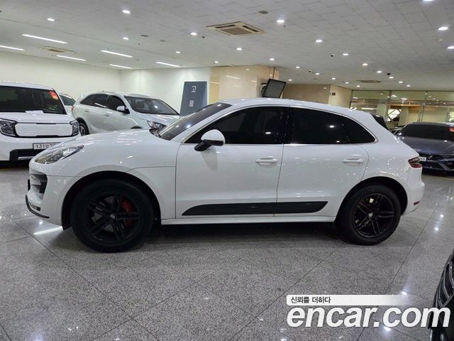 Porsche Macan из Кореи Encar