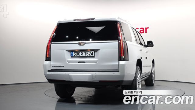 Cadillac Escalade 6.2 4th — пробег 38 230 км — фото 4 из 5
