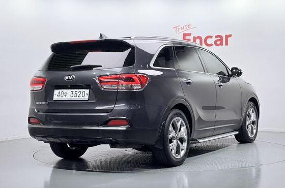 Kia Sorento Diesel 2.0 2WD Prestige — пробег 154 727 км — фото 2 из 5