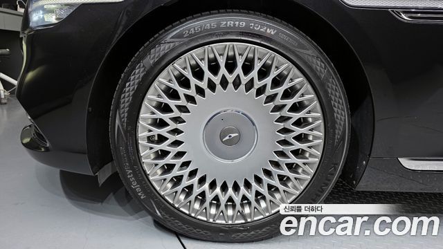 Genesis G90 из Кореи Encar