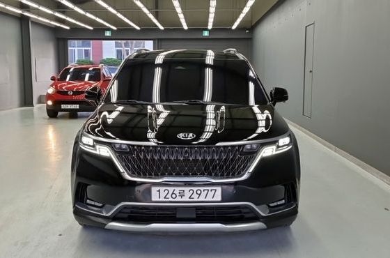 Kia Carnival 9-Seater Noblesse — пробег 90 352 км — фото 3 из 5