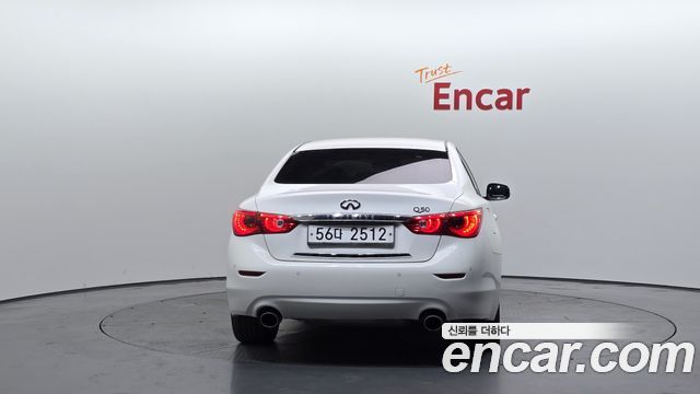 Infiniti Q50 из Кореи Encar