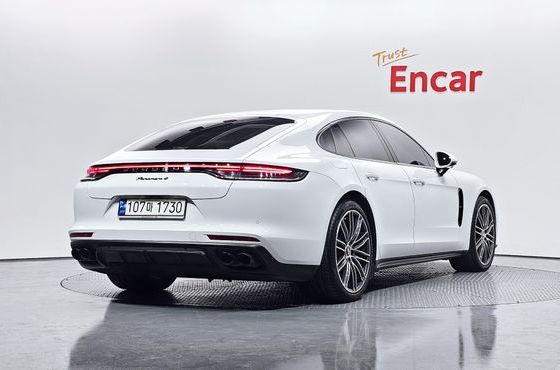 Porsche Panamera 2.9 AWD — пробег 42 420 км — фото 2 из 5