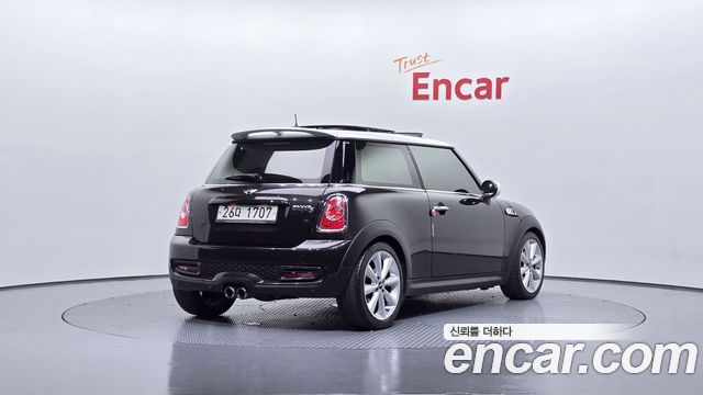 Mini Cooper Standard Second Generation — пробег 141 723 км — фото 2 из 5