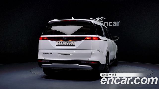 Kia Carnival из Кореи Encar