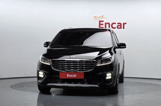 Kia Carnival 9-Seater Noblesse Special — пробег 99 772 км — фото 3 из 5