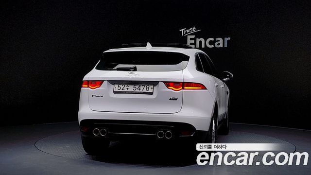 Jaguar F-PACE из Кореи Encar