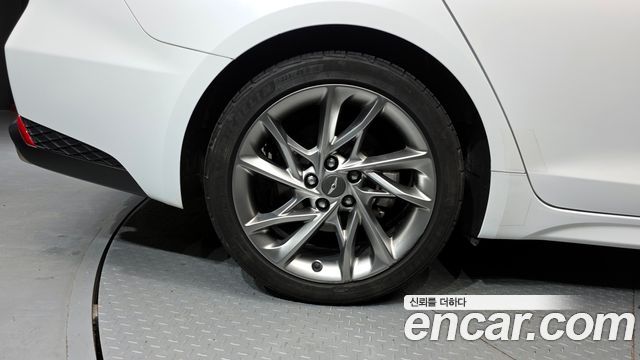 Genesis G70 из Кореи Encar