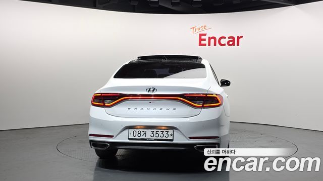 Hyundai Grandeur из Кореи Encar