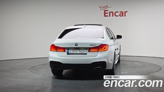 BMW 5-Series из Кореи Encar