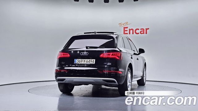Audi Q5 45 TFSI Quattro — пробег 90 337 км — фото 4 из 5