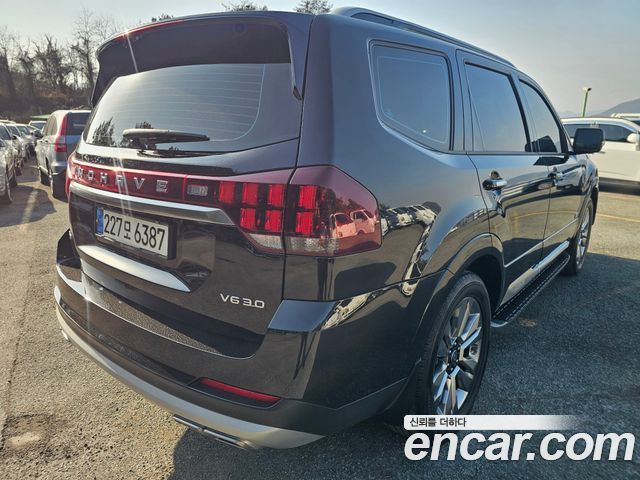 Kia Mohave Diesel 3.0 4WD 6-Seater Masters — пробег 141 000 км — фото 4 из 5