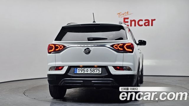Ssangyong KORANDO из Кореи Encar