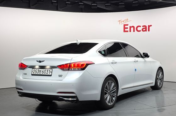 Genesis G80 2.2D AWD Luxury — пробег 215 741 км — фото 2 из 5