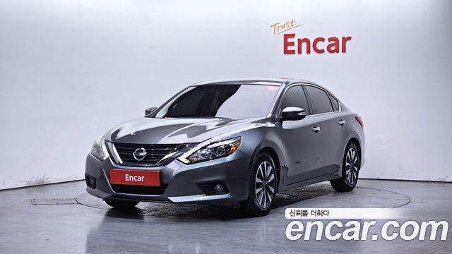 Nissan Altima из Кореи Encar