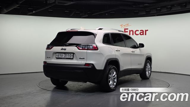 Jeep Cherokee 2.4 Longitude High AWD — пробег 168 213 км — фото 2 из 5