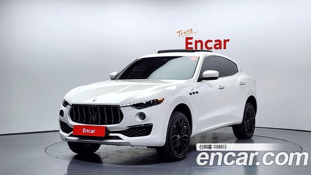 Maserati Levante из Кореи Encar