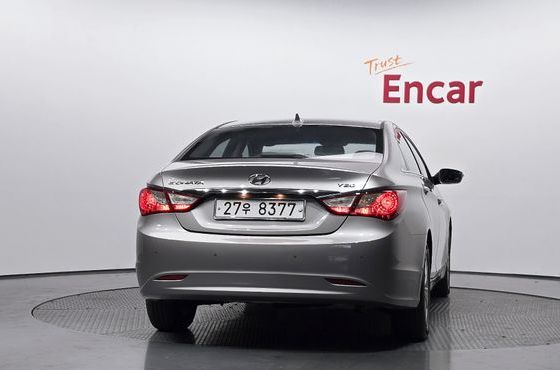 Hyundai Sonata LPi Top — пробег 89 678 км — фото 4 из 5
