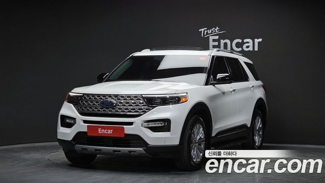 Ford Explorer 2.3 LimIted 4WD — пробег 54 780 км — фото 1 из 5