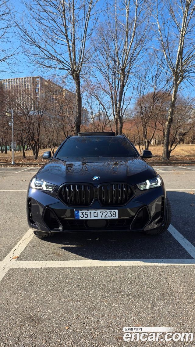 BMW X6 xDrive40i M Sport — пробег 59 500 км — фото 1 из 5