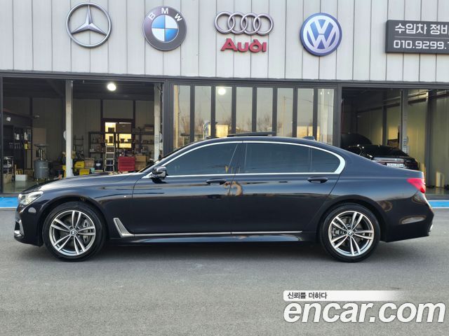 BMW 7-Series 740Li xDrive M Sport Package — пробег 193 000 км — фото 3 из 5