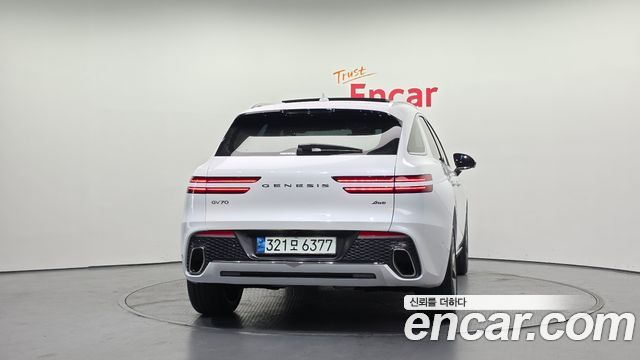 Genesis GV70 2.5T Gasoline AWD — пробег 20 461 км — фото 4 из 5