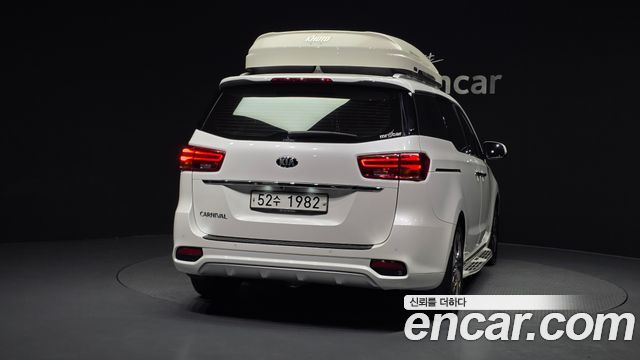 Kia Carnival из Кореи Encar