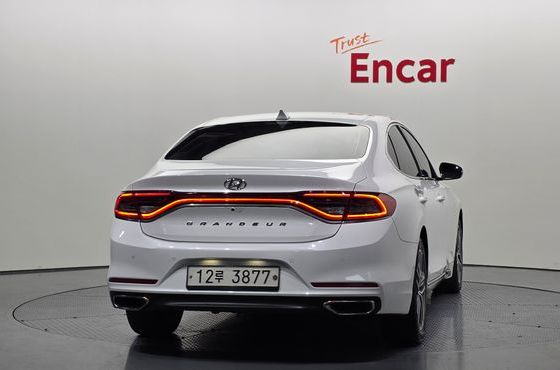Hyundai Grandeur 2.4 Premium Special — пробег 160 361 км — фото 4 из 5