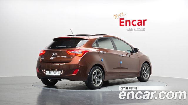 Hyundai i30 Diesel 1.6 VGT Extreme — пробег 75 803 км — фото 2 из 5