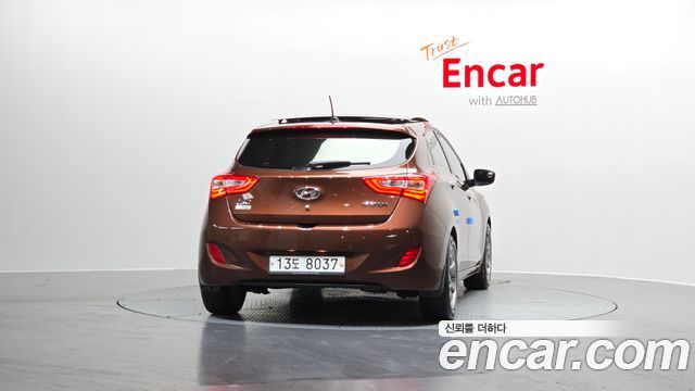 Hyundai i30 Diesel 1.6 VGT Extreme — пробег 75 803 км — фото 4 из 5