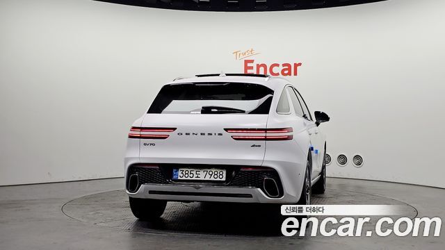 Genesis GV70 из Кореи Encar