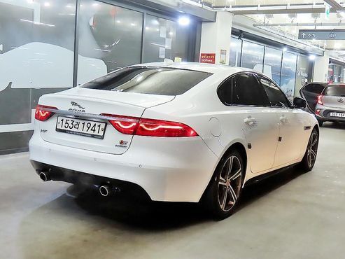 Jaguar XF 3.0 S AWD — пробег 130 517 км — фото 4 из 5