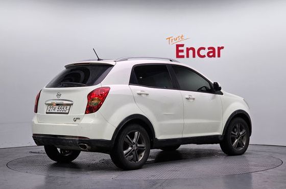 Ssangyong KORANDO Classy 2WD Standard — пробег 250 676 км — фото 2 из 5