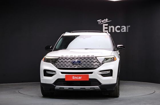 Ford Explorer 2.3 LimIted 4WD — пробег 52 558 км — фото 3 из 5