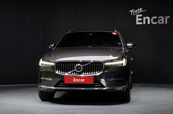 Volvo XC60 B6 Inscirtion — пробег 74 312 км — фото 3 из 5