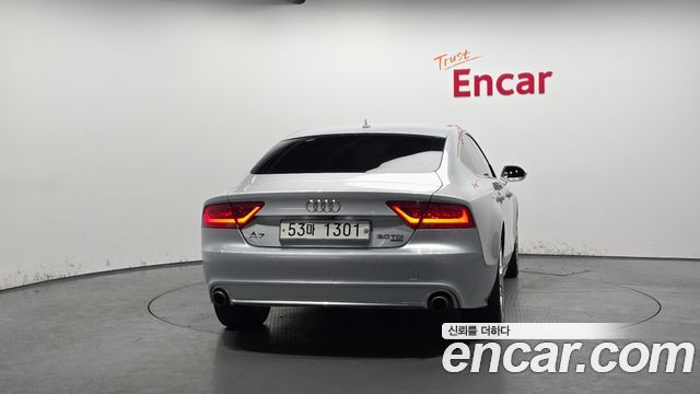 Audi A7 3.0 TDI Quattro Entry 4G — пробег 214 349 км — фото 4 из 5