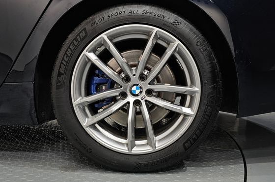 BMW 5-Series 530i xDrive M Sport Package — пробег 156 235 км — фото 5 из 5