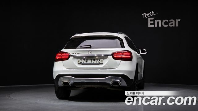 Mercedes-Benz GLA-Class из Кореи Encar