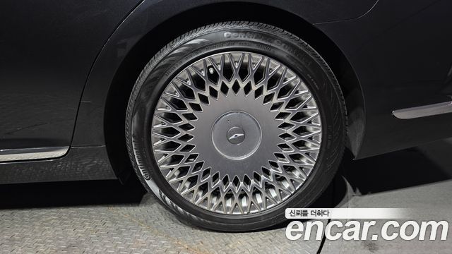 Genesis G90 из Кореи Encar