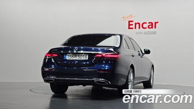 Mercedes-Benz E-Class из Кореи Encar
