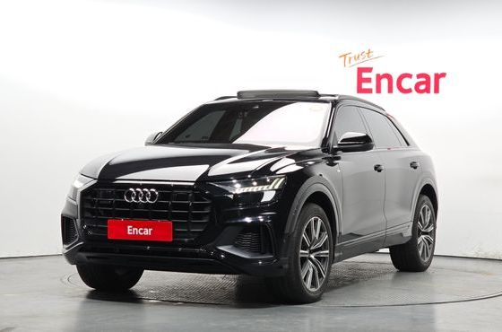 Audi Q8 55 TFSI Quattro Premium — пробег 123 617 км — фото 1 из 5