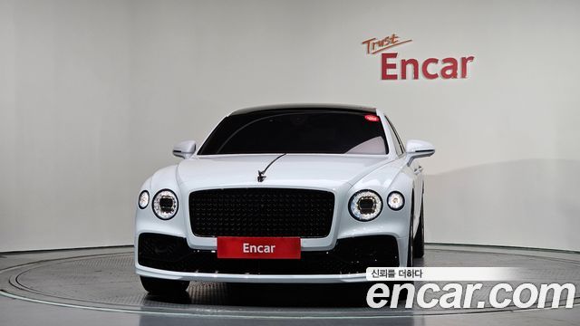 Bentley Flying Spur из Кореи Encar
