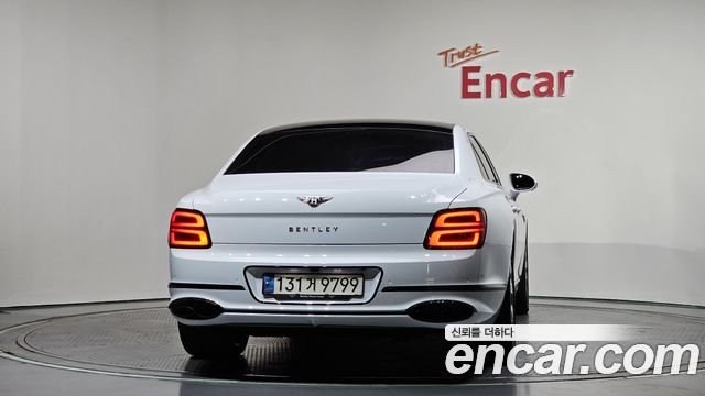 Bentley Flying Spur из Кореи Encar