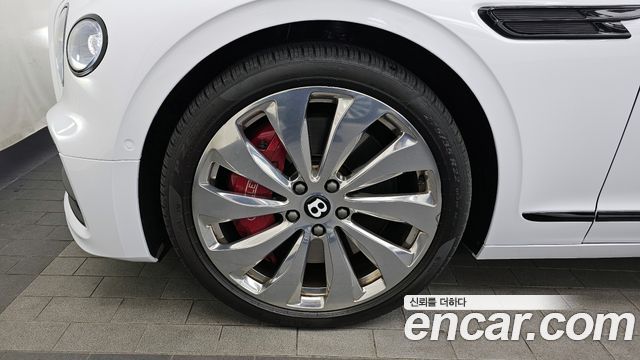 Bentley Flying Spur из Кореи Encar