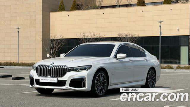 BMW 7-Series 740d xDrive M Sport — пробег 108 622 км — фото 1 из 5