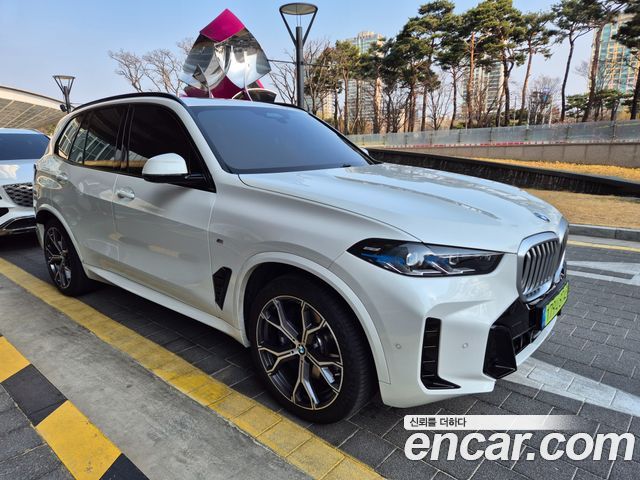 BMW X5 xDrive 40i M Sport — пробег 17 500 км — фото 4 из 5