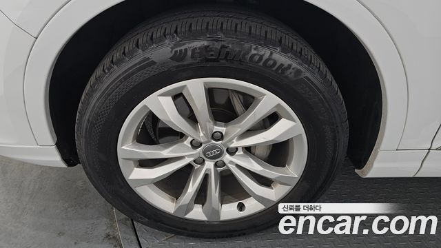 Audi Q7 из Кореи Encar
