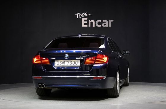 BMW 5-Series 528i xDrive Luxury — пробег 226 249 км — фото 4 из 5