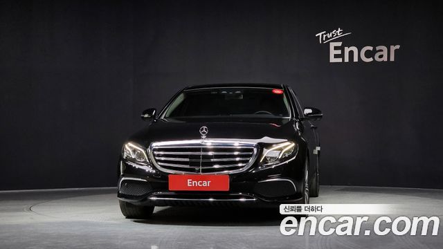 Mercedes-Benz E-Class из Кореи Encar